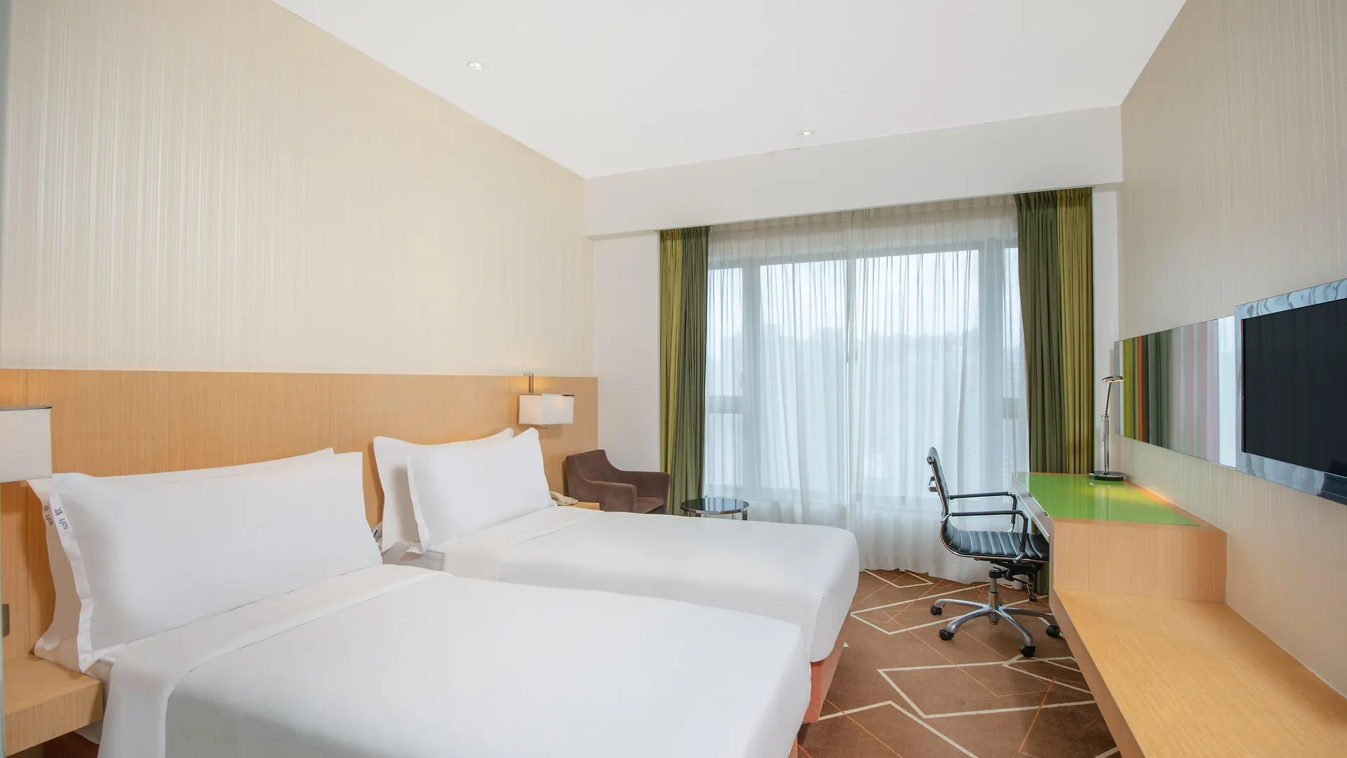 Holiday Inn Express Hong Kong Kowloon East, An Ihg Hotel