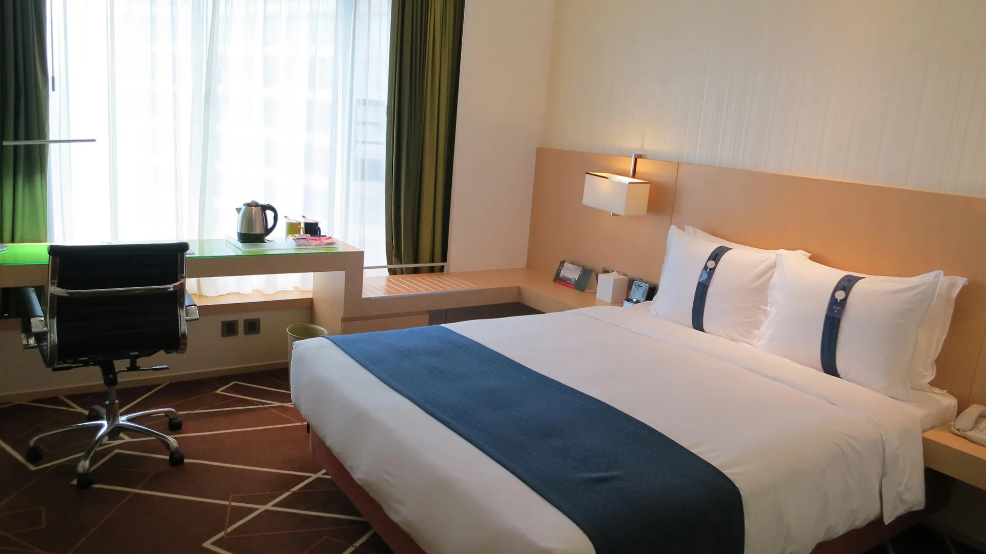 Holiday Inn Express Hong Kong Kowloon East, An Ihg Hotel