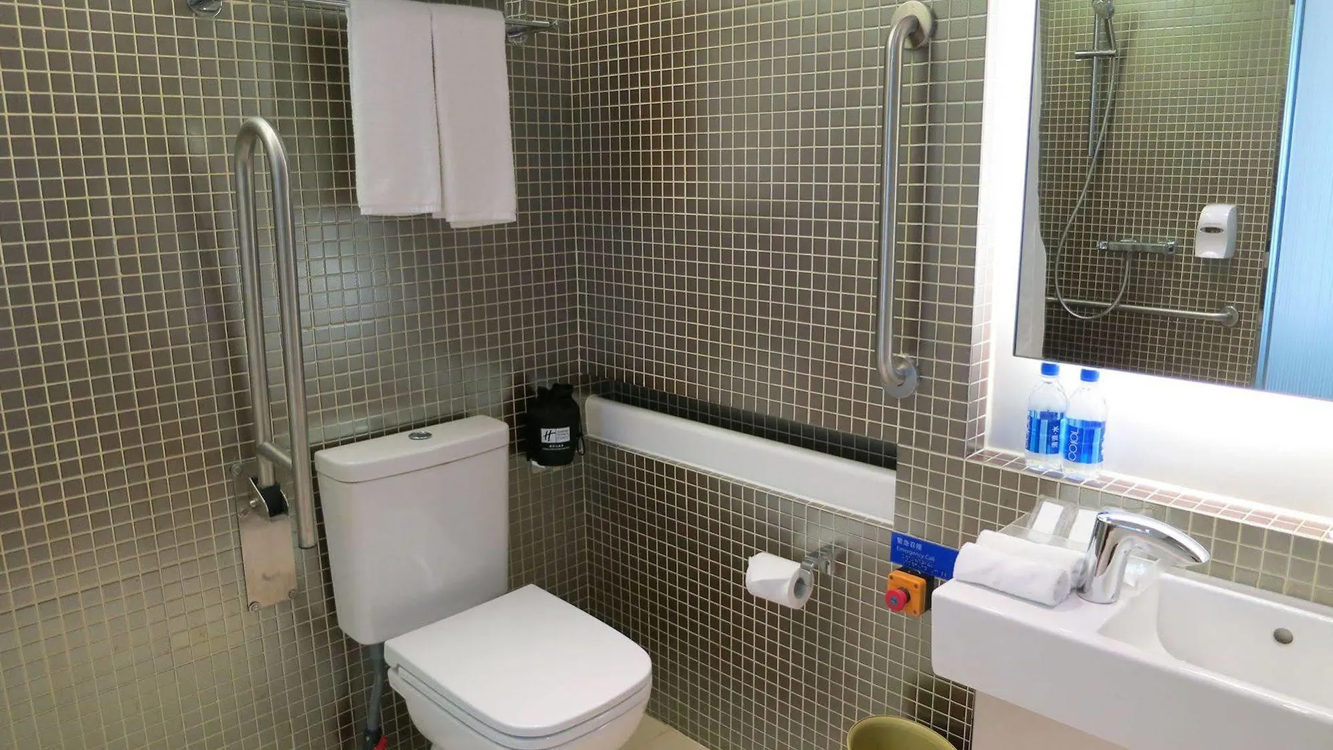 Holiday Inn Express Hong Kong Kowloon East, An Ihg Hotel